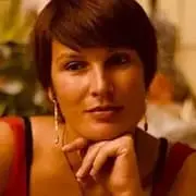 Нелли Муминова